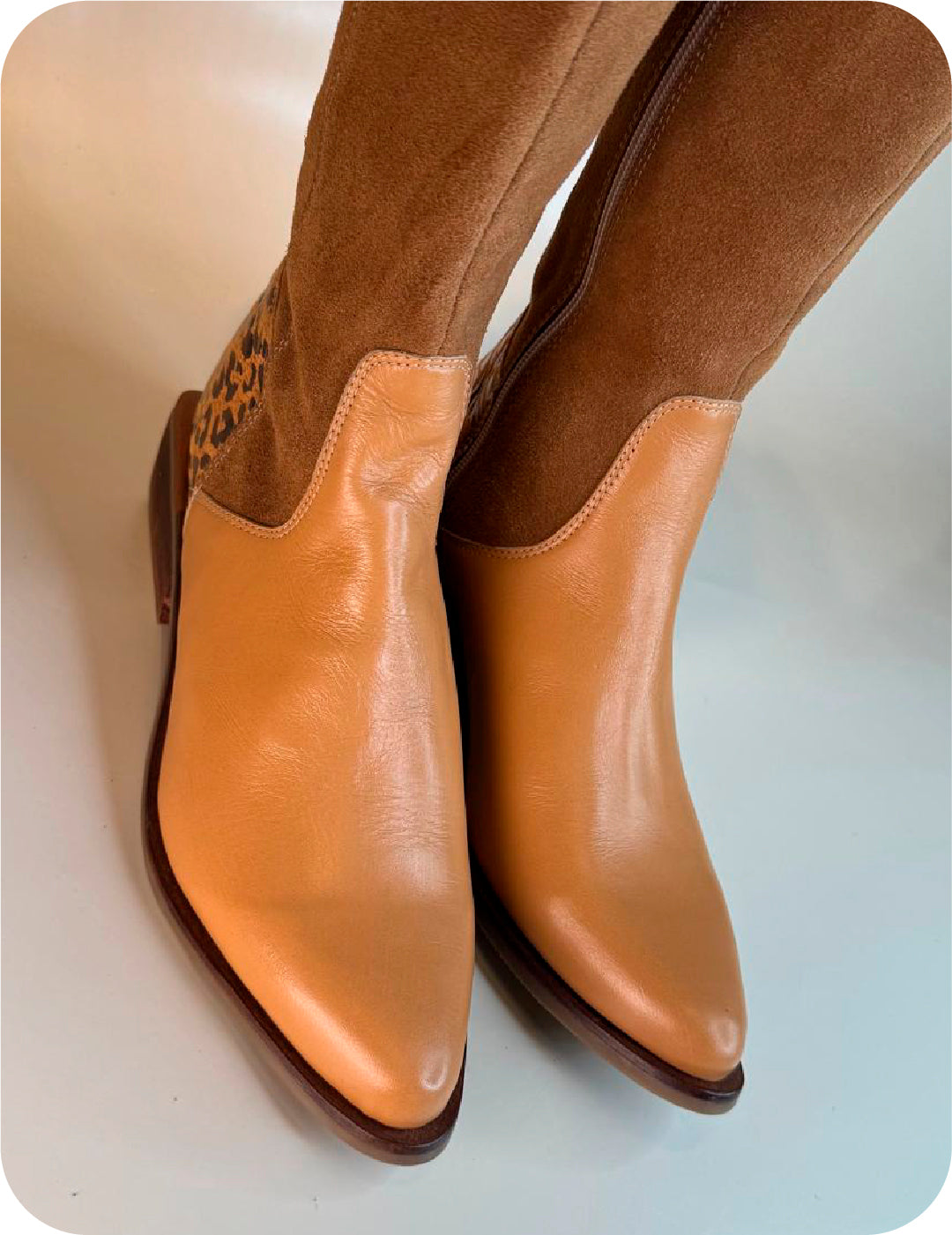 Color Gateado Botas Gateado de Gamuza Tostada – Diseño Artesanal Uruguayo– Lannot